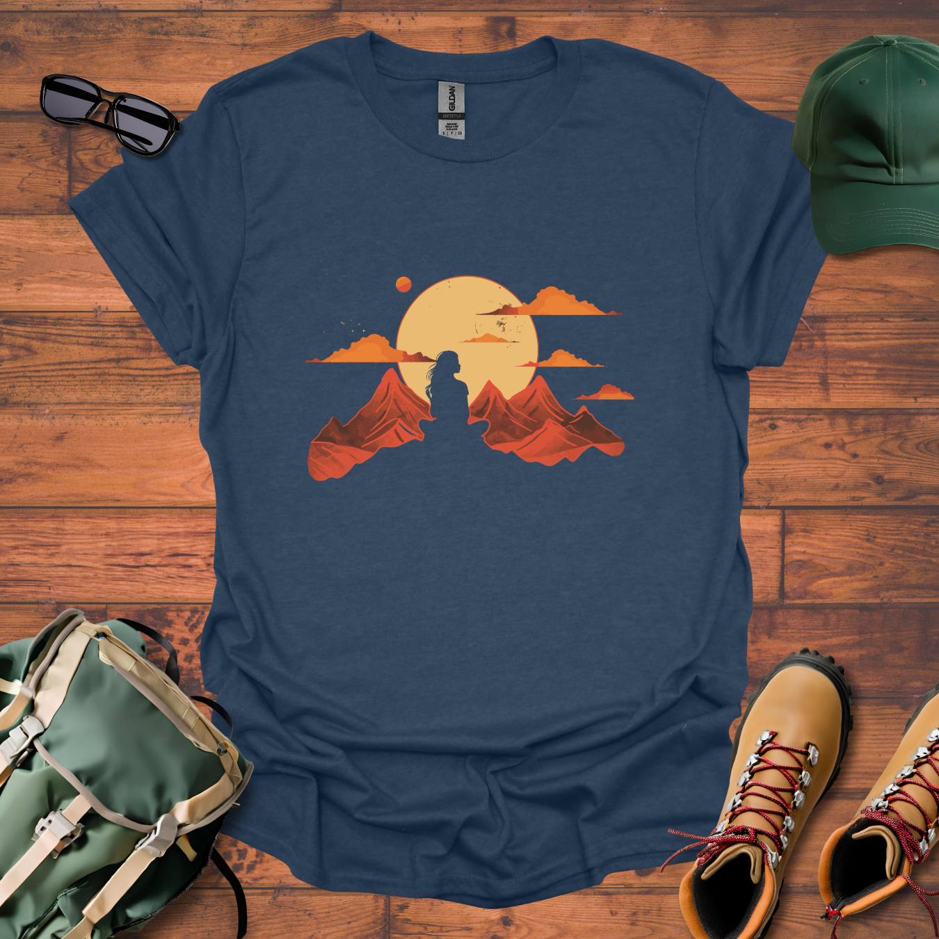 Woman Mountains Sun Tee - Unisex Softstyle T-Shirt