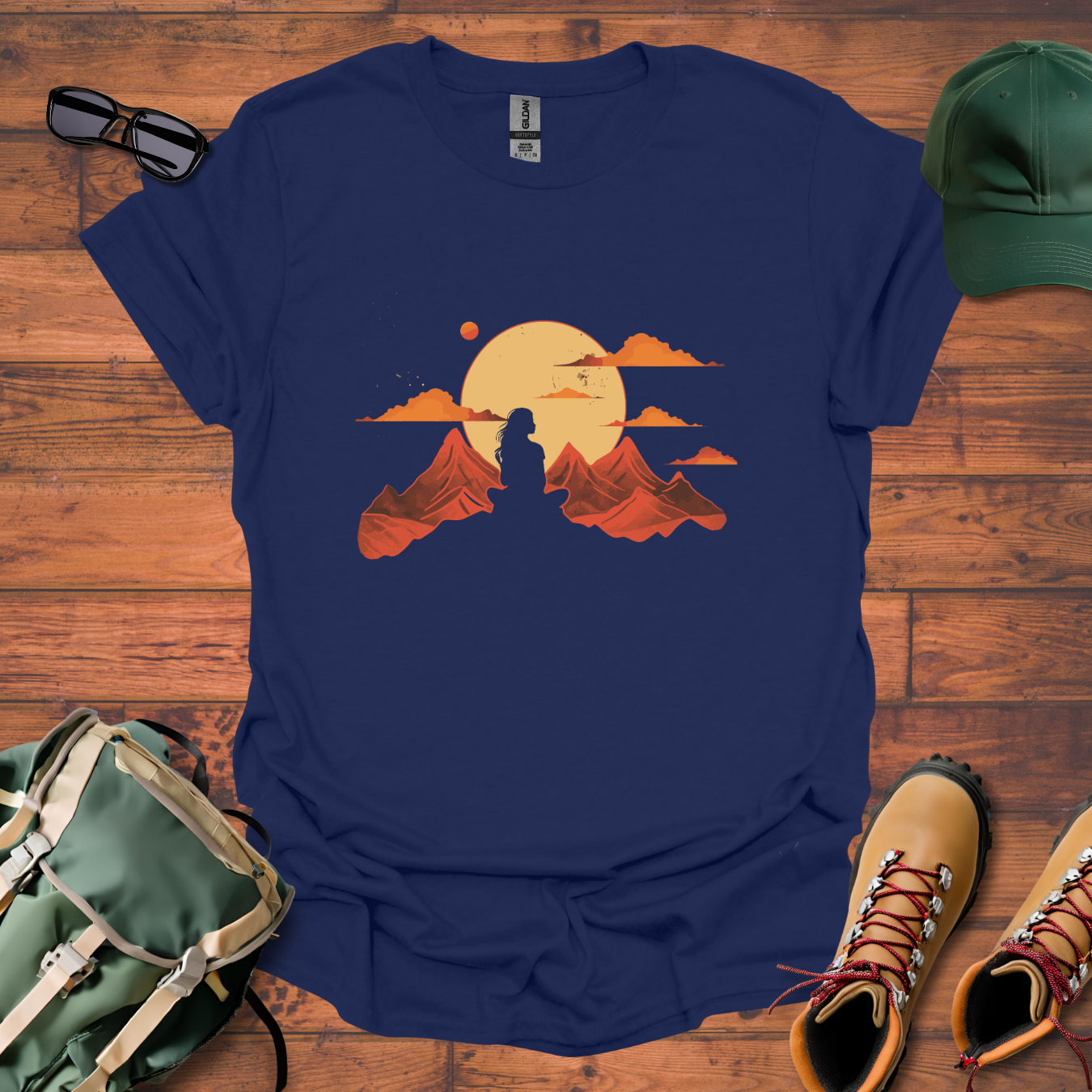Woman Mountains Sun Tee - Unisex Softstyle T-Shirt