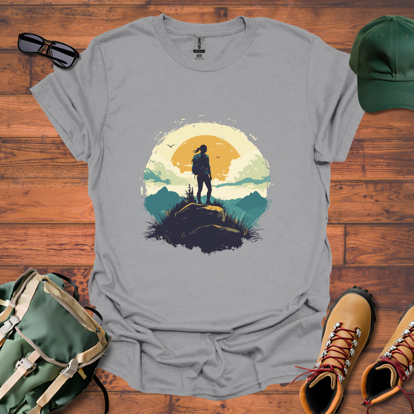 Woman Hiking Sun 2 Tee - Unisex Softstyle T-Shirt