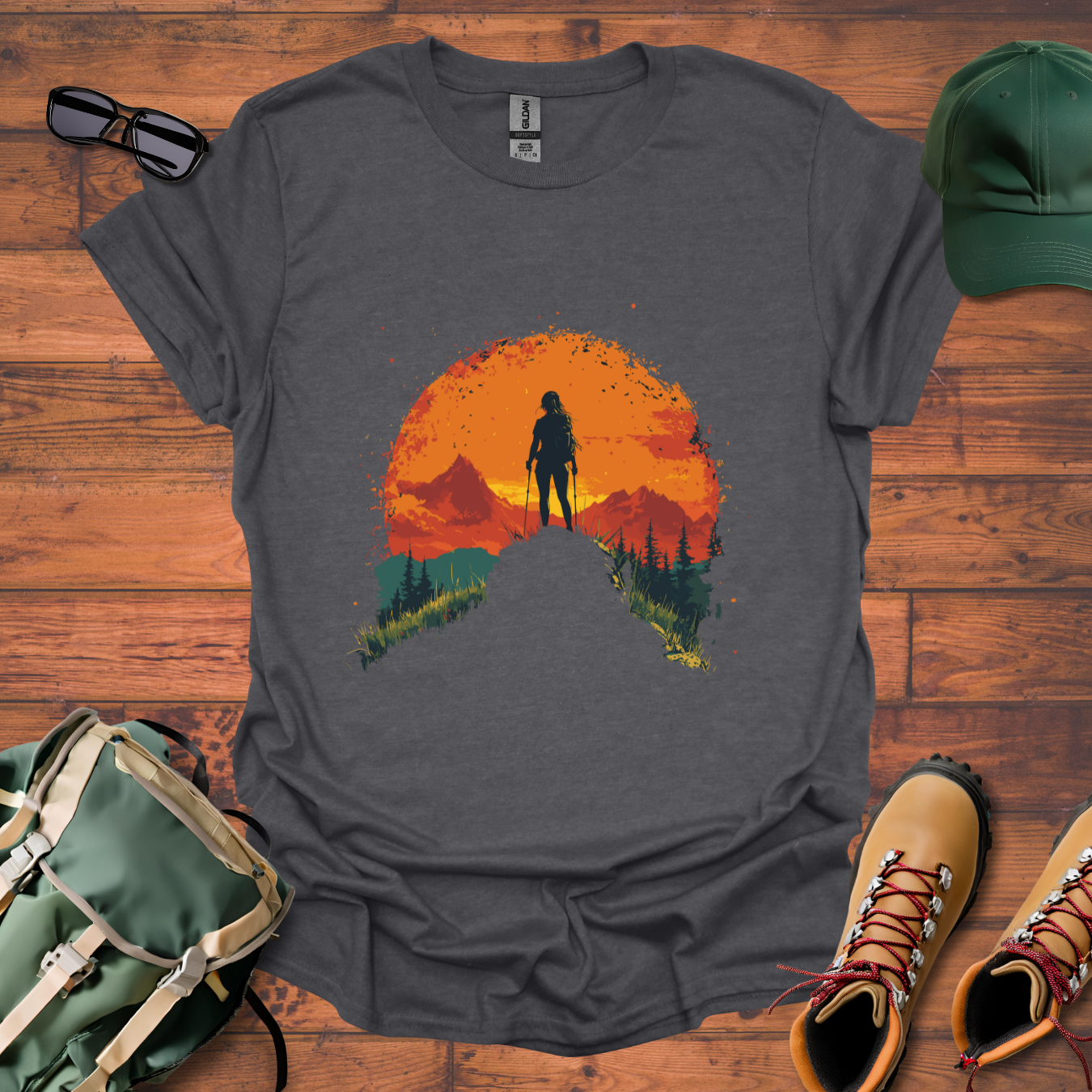 Woman Hiking Sun 5 Tee - Unisex Softstyle T-Shirt
