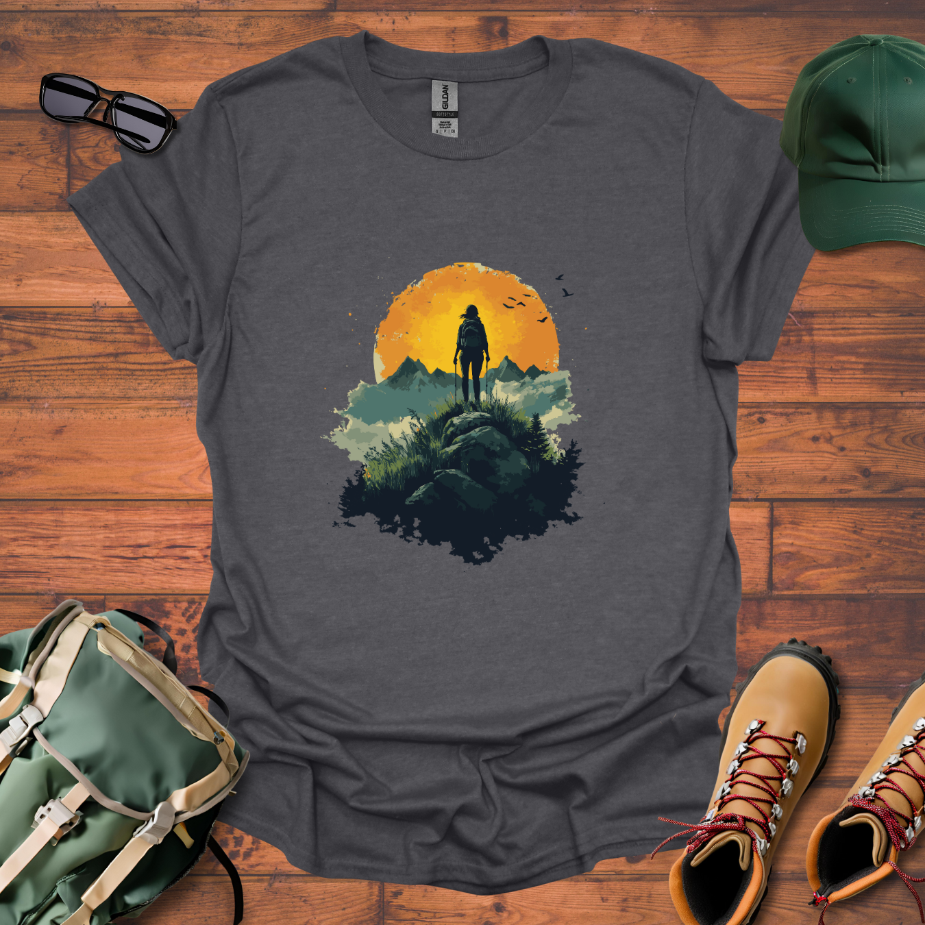 Woman Hiking Sun 6 Tee - Unisex Softstyle T-Shirt