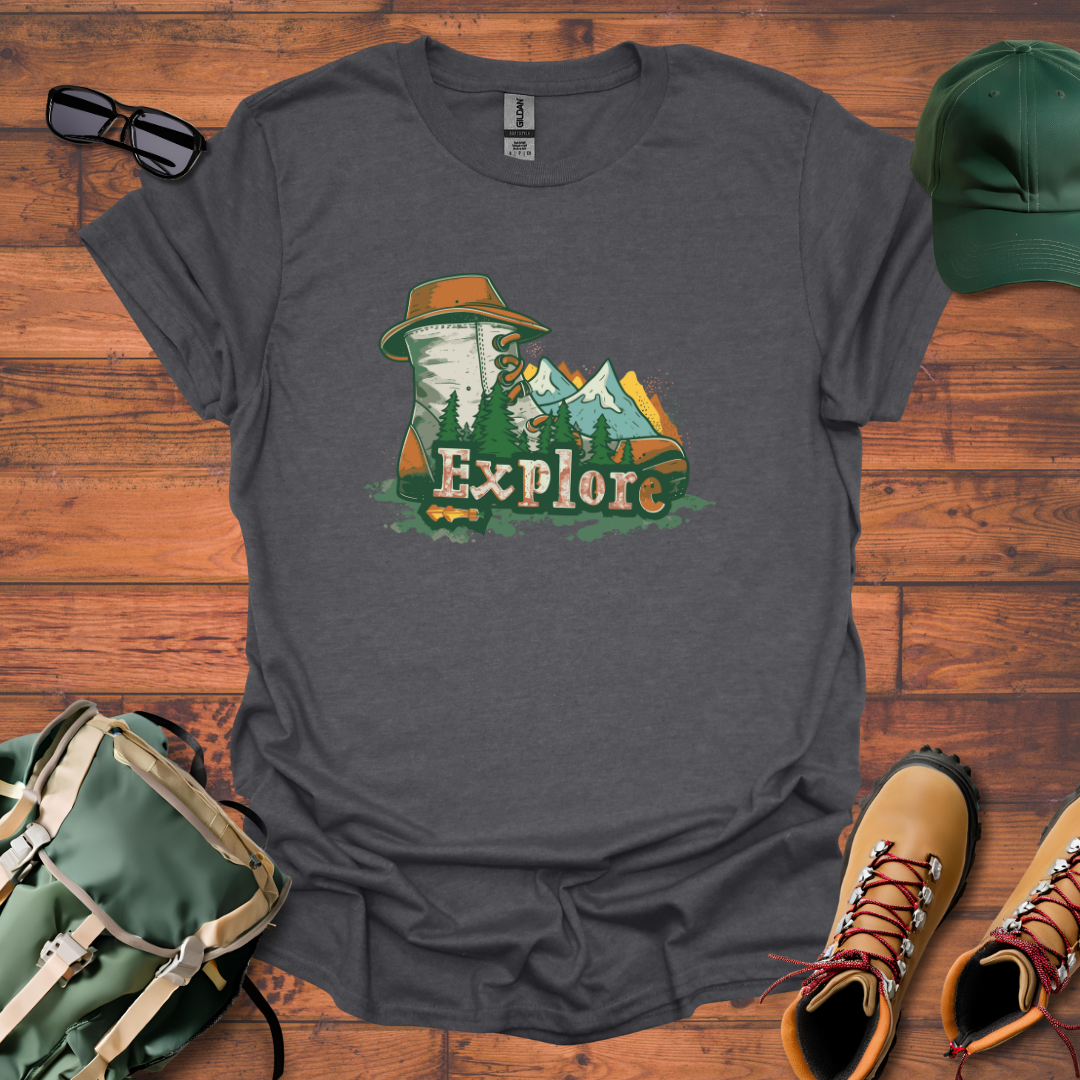 Boot Explore Hat Tee - Unisex Softstyle T-Shirt