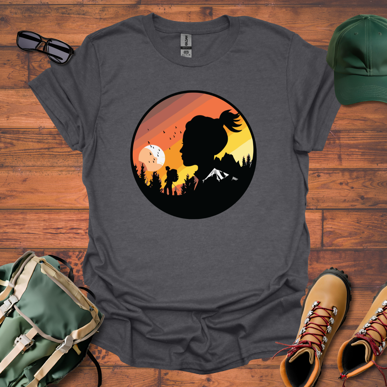 Hiker Woman Birds Tee - Unisex Softstyle T-Shirt