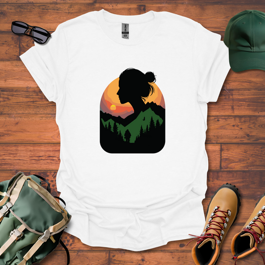 Hiker Woman Sun Tee - Unisex Softstyle T-Shirt