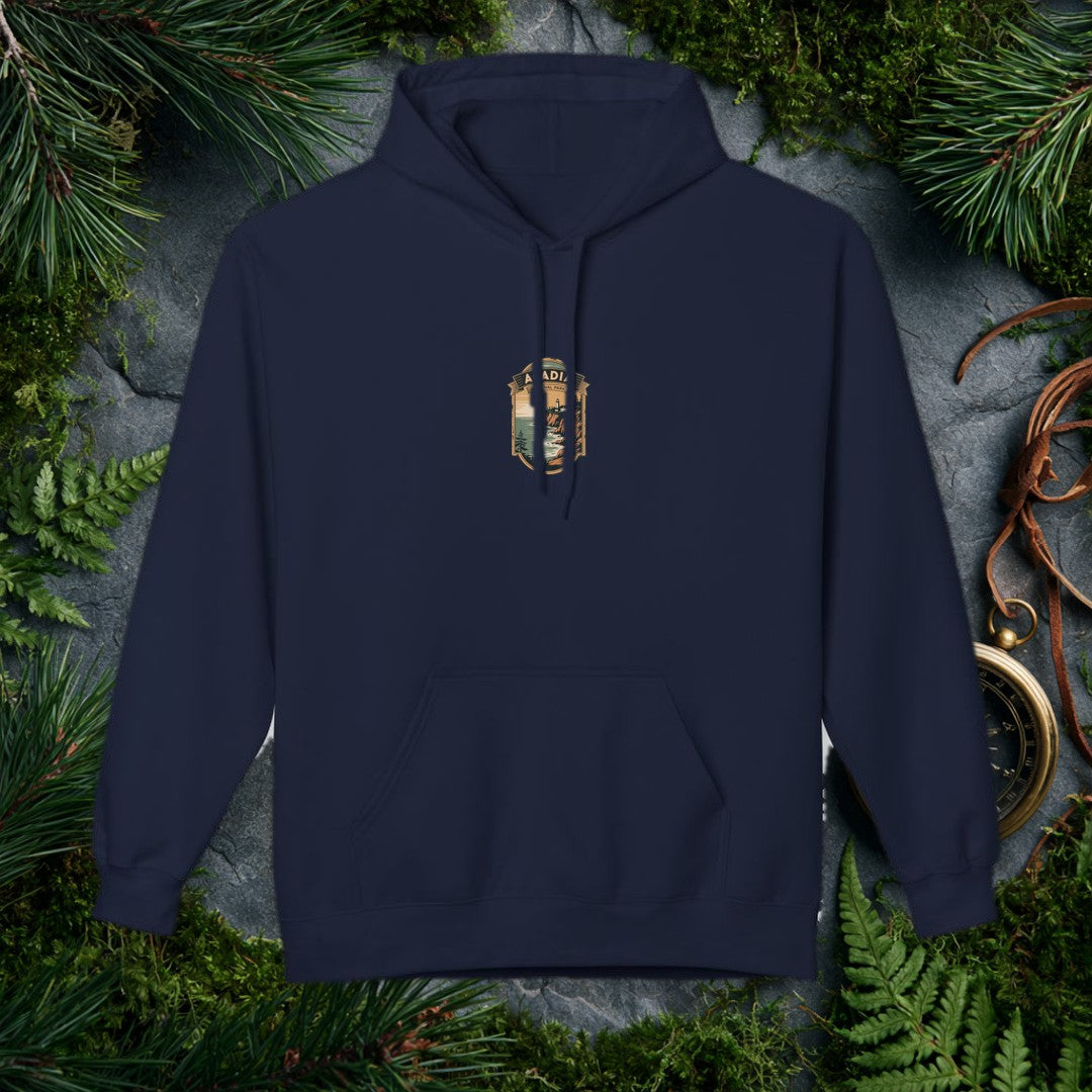 Cozy Meets the Outdoors A midweight softstyle fleece hoodie that's warm without the bulk — perfect for crisp trailheads, campfire nights, and everywhere in…