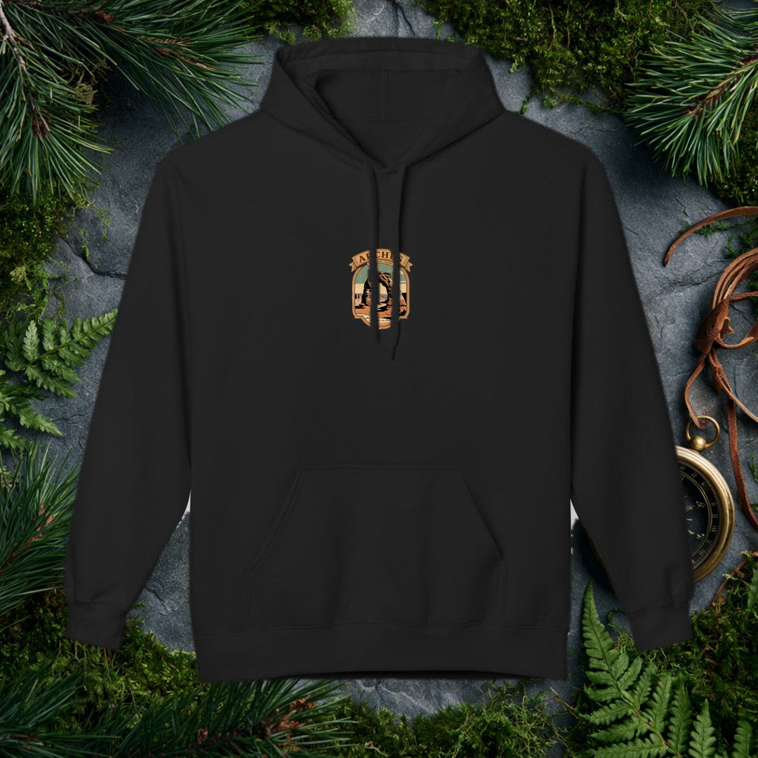 Cozy Meets the Outdoors A midweight softstyle fleece hoodie that's warm without the bulk — perfect for crisp trailheads, campfire nights, and everywhere in…