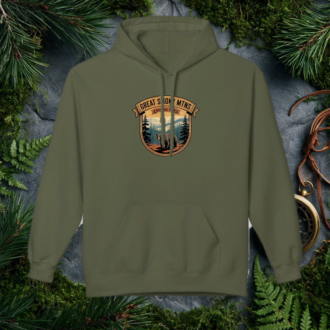 Cozy Meets the Outdoors A midweight softstyle fleece hoodie that's warm without the bulk — perfect for crisp trailheads, campfire nights, and everywhere in…