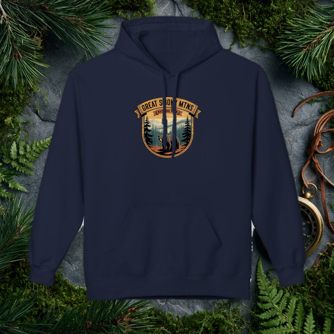 Cozy Meets the Outdoors A midweight softstyle fleece hoodie that's warm without the bulk — perfect for crisp trailheads, campfire nights, and everywhere in…