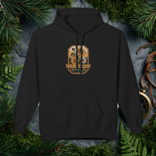 Cozy Meets the Outdoors A midweight softstyle fleece hoodie that's warm without the bulk — perfect for crisp trailheads, campfire nights, and everywhere in…