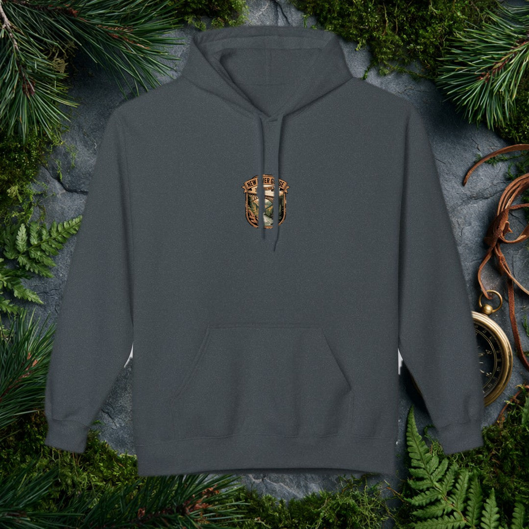Cozy Meets the Outdoors A midweight softstyle fleece hoodie that's warm without the bulk — perfect for crisp trailheads, campfire nights, and everywhere in…