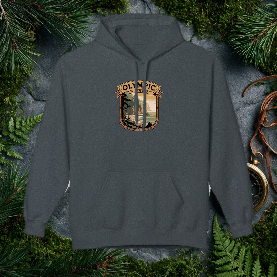 Cozy Meets the Outdoors A midweight softstyle fleece hoodie that's warm without the bulk — perfect for crisp trailheads, campfire nights, and everywhere in…