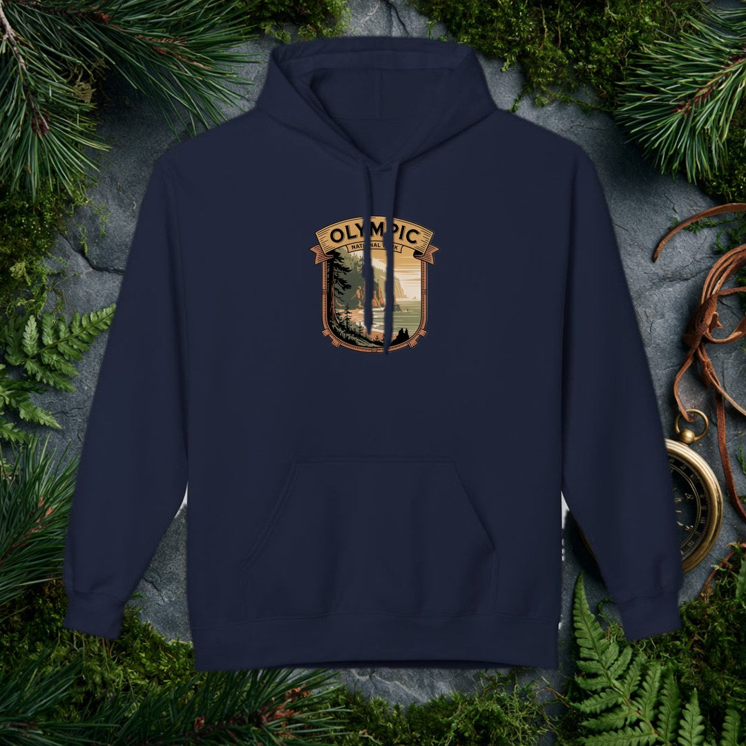 Cozy Meets the Outdoors A midweight softstyle fleece hoodie that's warm without the bulk — perfect for crisp trailheads, campfire nights, and everywhere in…