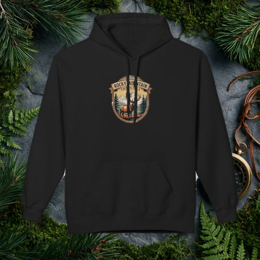 Cozy Meets the Outdoors A midweight softstyle fleece hoodie that's warm without the bulk — perfect for crisp trailheads, campfire nights, and everywhere in…